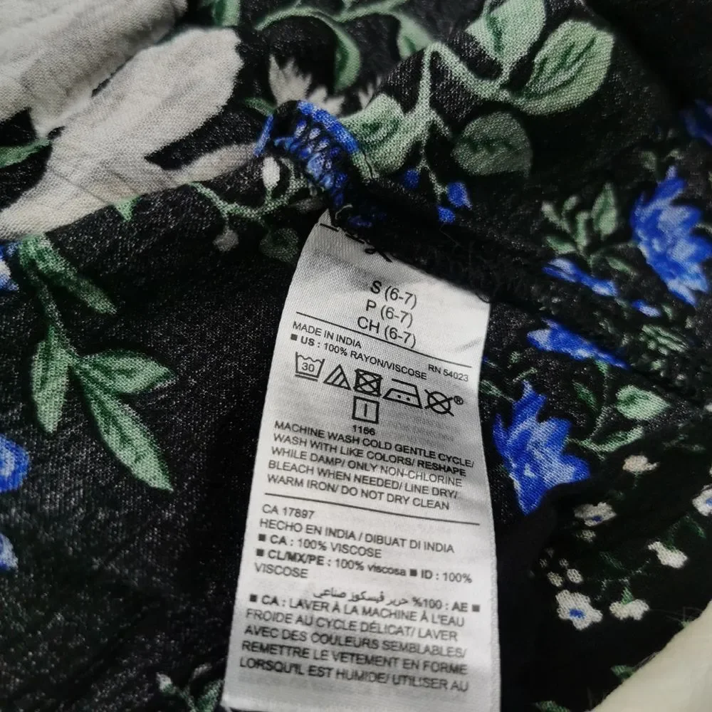 Old Navy Girl Black Floral Dress Size S 6-7